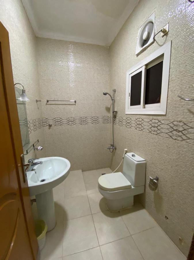 النايفات للوحدات السكنية المفروشة Jiddah Esterno foto